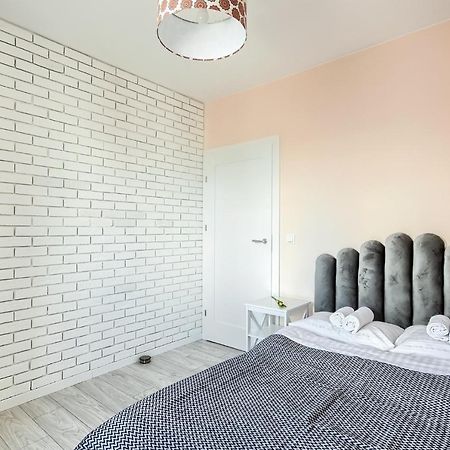 Jutrzenka Apartment Wroclaw Luaran gambar